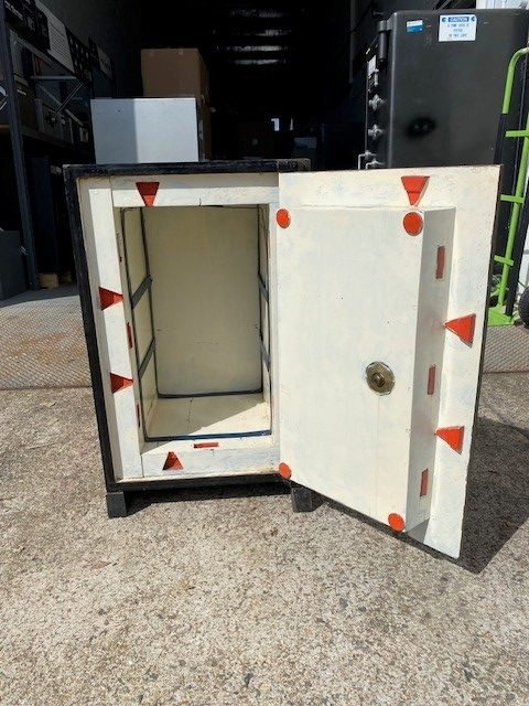 An Antique Used Safe On Sale! Antique Safe Sunshine Coast / Keylock / Fire Rated - Image 2