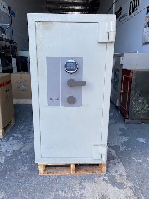 Used Safe On Sale! Chubb Safe Sunshine Coast 1 Hour Fire Rating / Key / Digital Keypad