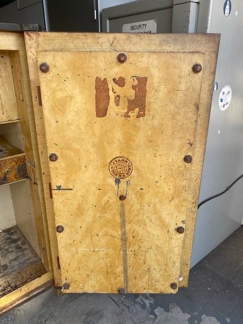 Antique Used Safe On Sale! John Tann Antique Safe Sunshine Coast / Keylock / Fire Rated - Image 4
