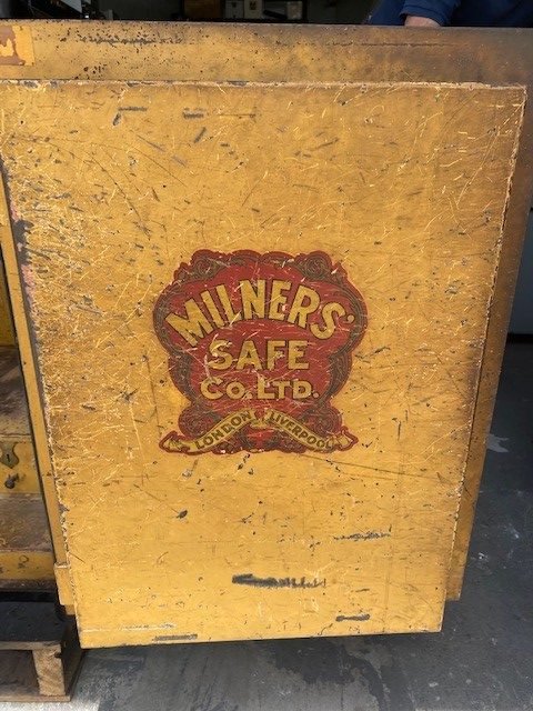 An Antique Used Safe On Sale! Antique Milner Safe Sunshine Coast / Keylock / Fire Rated - Image 4