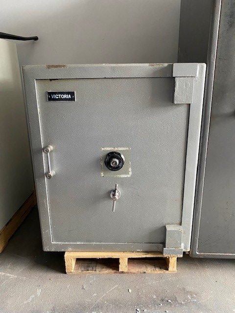 A Used Safes On Sale! Antique Victoria Safe Brisbane / Keylock / Fire Rated / Heavy
