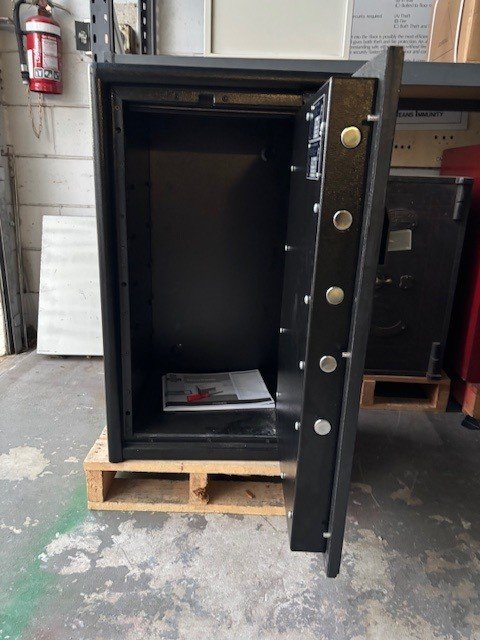 Used Burg Wachter Safes Sunshine Coast - CL- 460E Combiline - Electronic ( New Version) Floor Stock - Image 2
