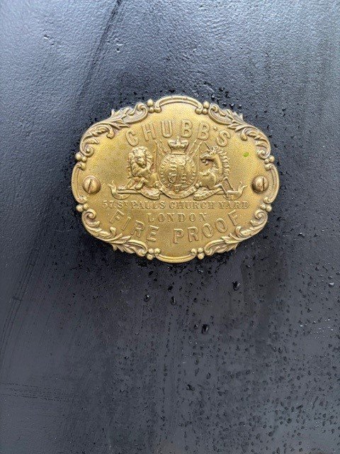 Antique Safe " Chubb Safe " Used Safe On Sale! Antique Safe Sunshine Coast / Keylock - Image 3