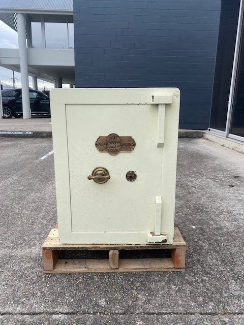 The Hurcules Safe Sunshine Coast / Vintage / Antique Safe / 30 Mins Fire Rated / Home or Business Safe